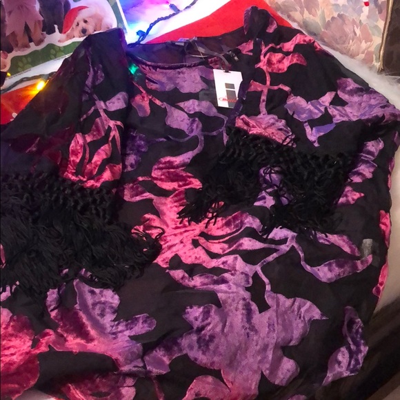 I Jeans by Buffalo black top with velvet.NWTSizePS - Picture 8 of 8